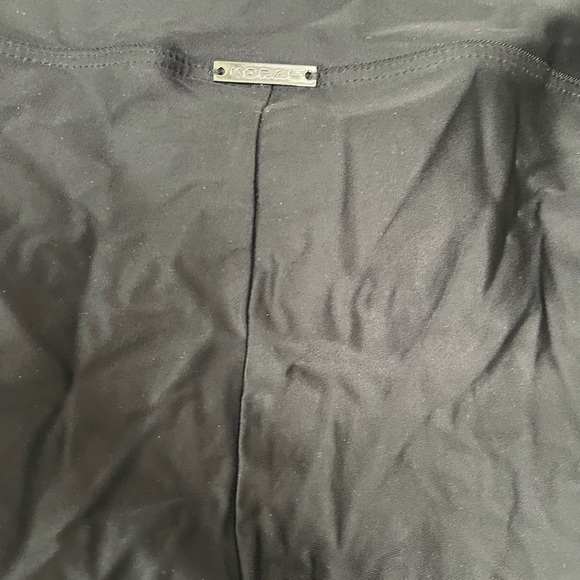 KORAL Women’s High Rise Mesh Side Panel Leggings Color-Black Size- Medium NWOT - Picture 4 of 15